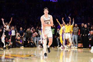 次挑战与突 次挑战与突