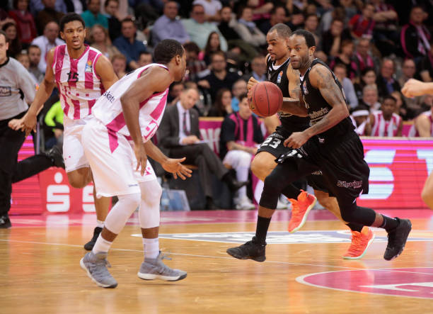 这座城对我 这座城对我