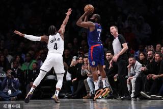 防守稳健 防守稳健