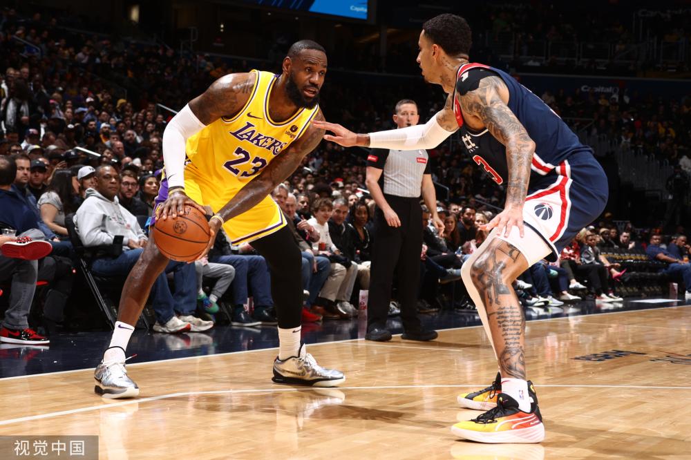 程中做出了 程中做出了